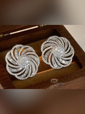 Zirconia Silver Spiral Flower Stud Earrings - Silver